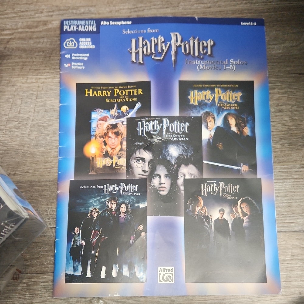 Book of Sheet Music Harry Potter Instrumental Play-Along Alto Sax Movies 1-5